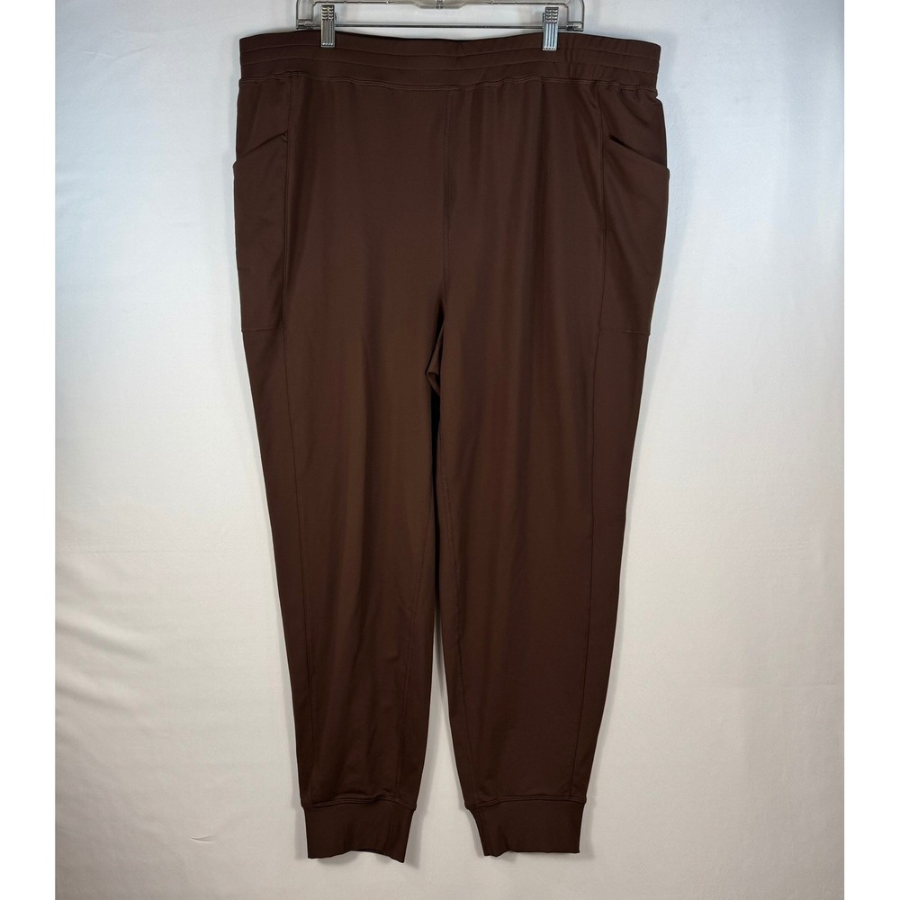Fabletics On-The-Go Cold-Weather Jogger Brown Brushed 2X PT2044870-1674-17080